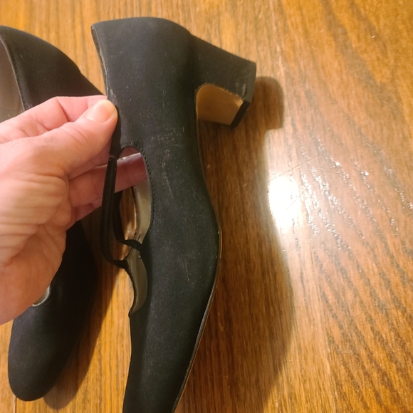 NEW Trotters Heels Jamie Slip On Black  Women's 7 N  MSRP $90 - Picture 3 of 9
